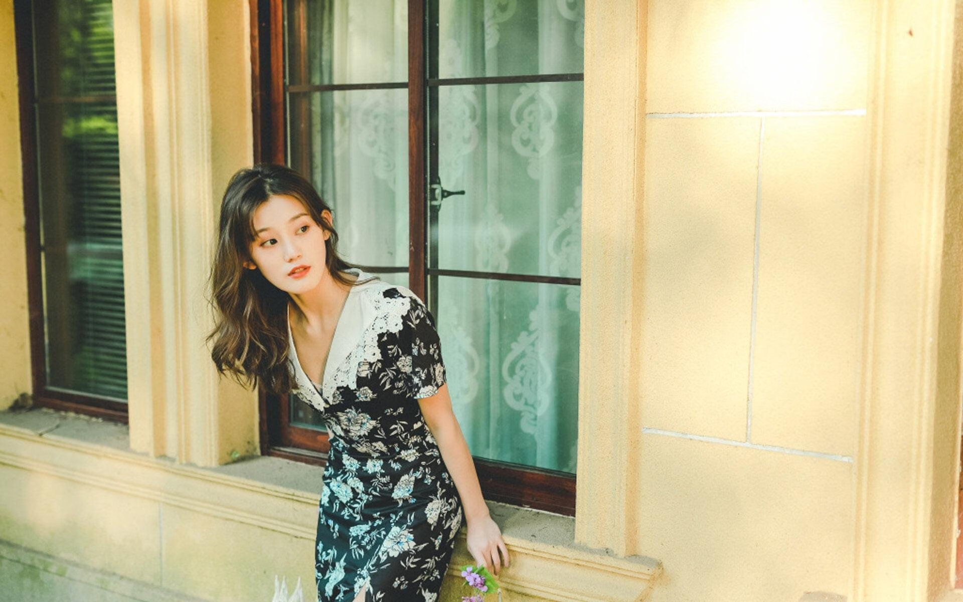 女子网球赛场新星崛起,国手表现抢眼,女子网球赛场新星崛起,国手表现抢眼吗