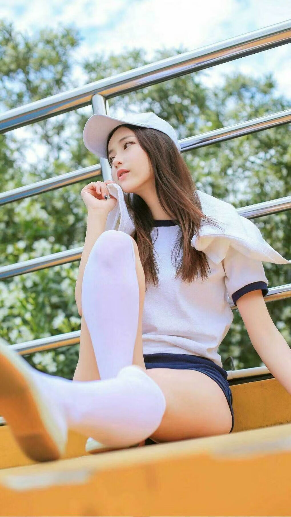 历史性足球赛事首次设立VAR实验赛区,足球var技术应用