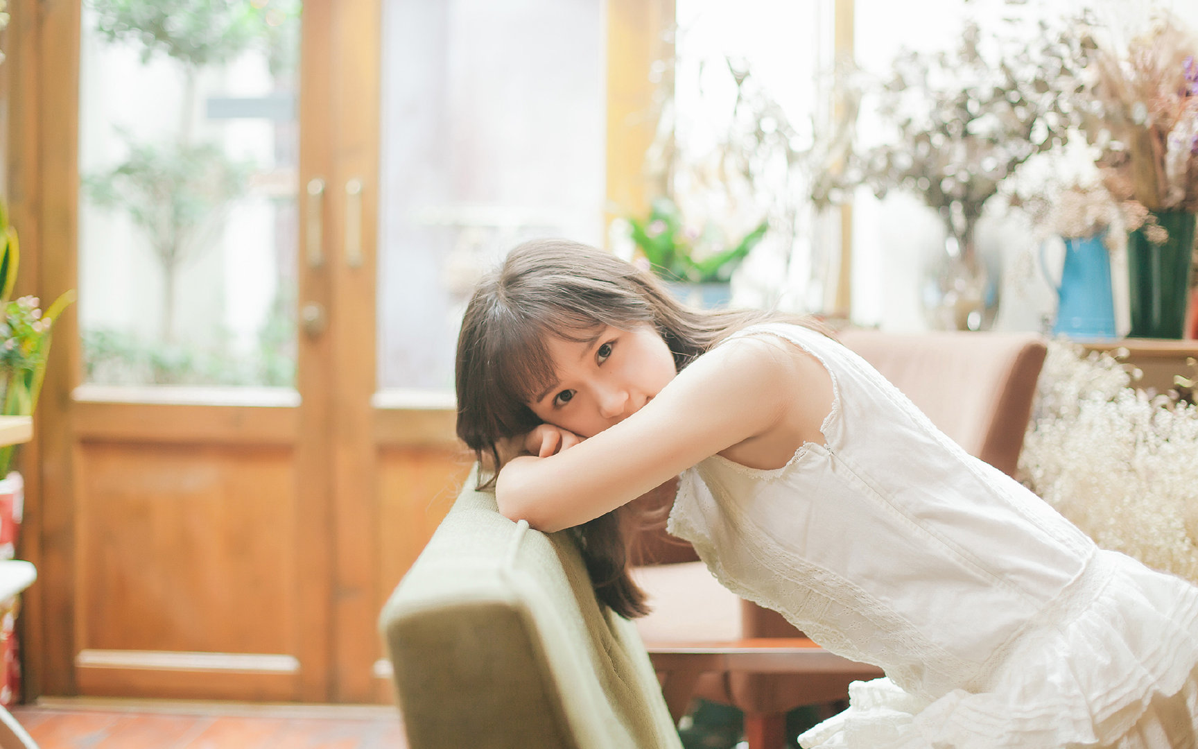 后防线传球稳定性是否优于高压出球策略,足球后防线是什么意思