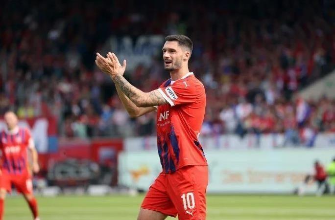 入选国家队的德甲明星：球员表现回顾的简单介绍