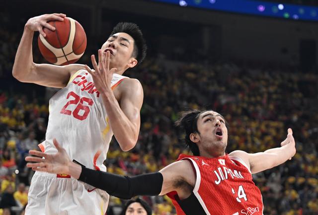 包含中国篮球的国际化：与全球篮球的接轨的词条