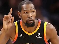 "交易截止日临近，哪支球队会成为赢家？"的简单介绍